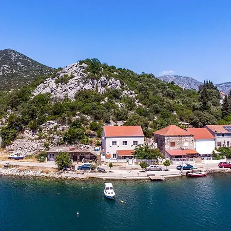 1 Bedroom In Rogotin